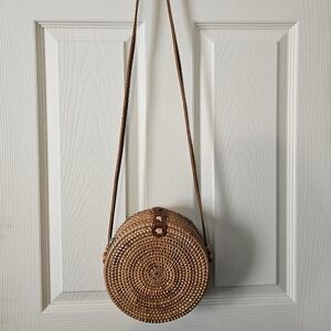 Round side purse